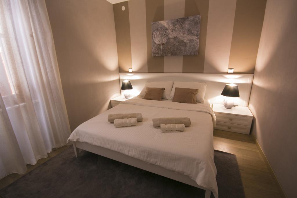 Apartmens Melisa Vrsar Buitenkant foto