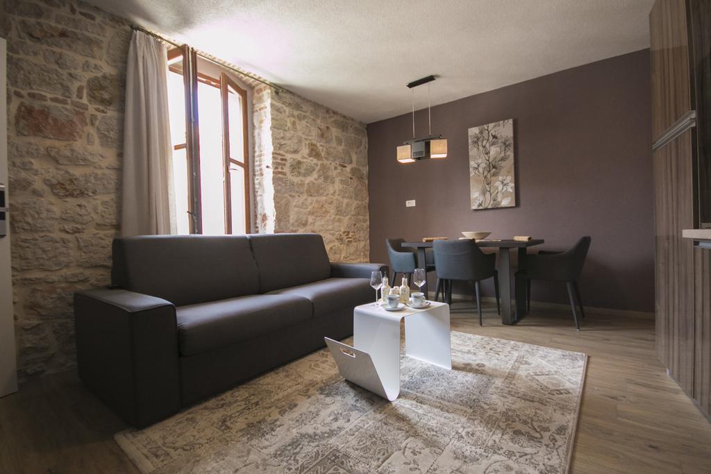 Apartmens Melisa Vrsar Buitenkant foto