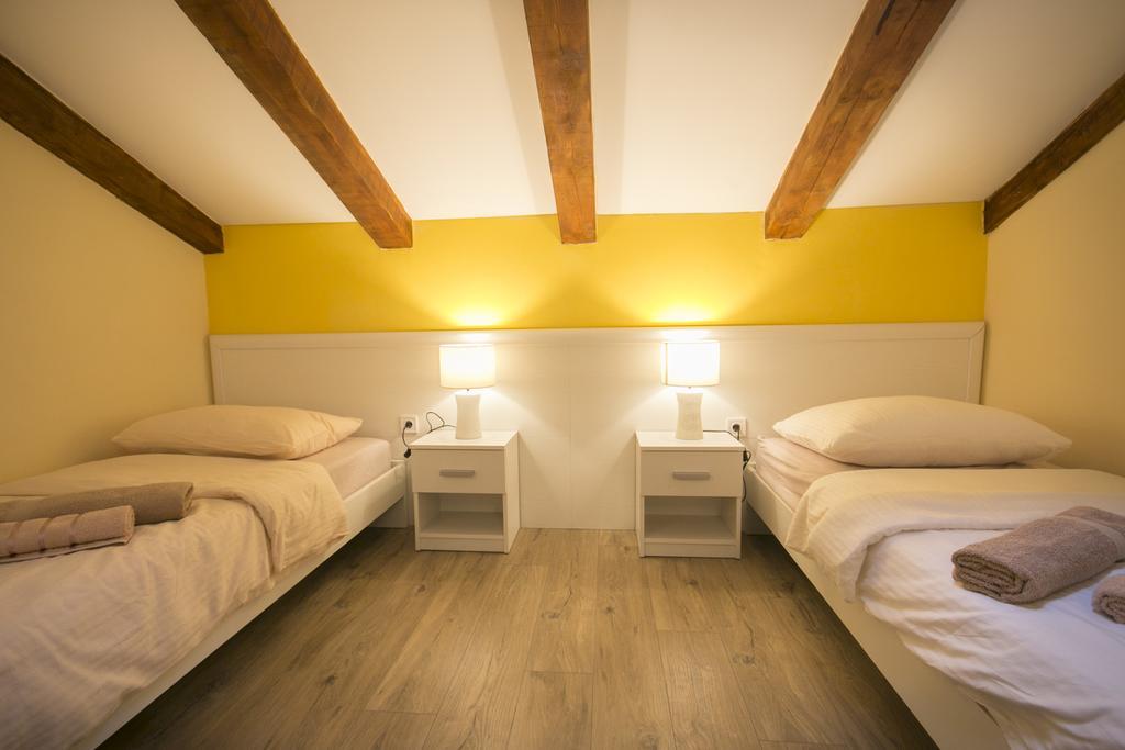 Apartmens Melisa Vrsar Buitenkant foto