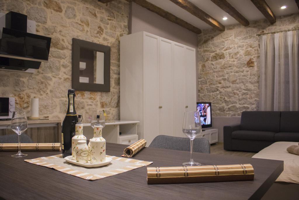Apartmens Melisa Vrsar Buitenkant foto