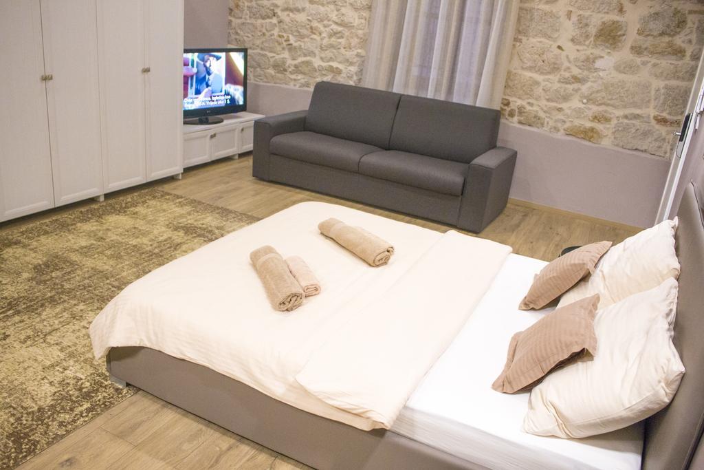 Apartmens Melisa Vrsar Buitenkant foto